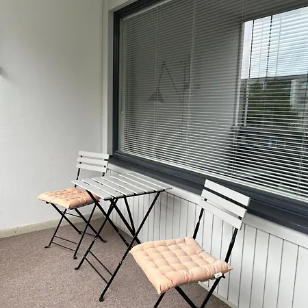 Huoneisto Keskustan Tuntumassa Apartamento *